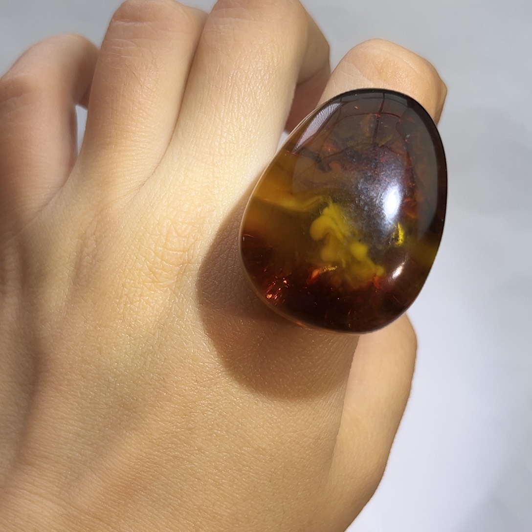 琥珀颈饰未镶嵌戒指