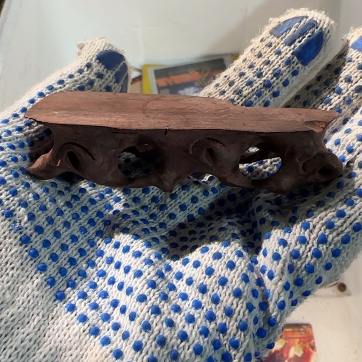 用***4世世代代人发广告过