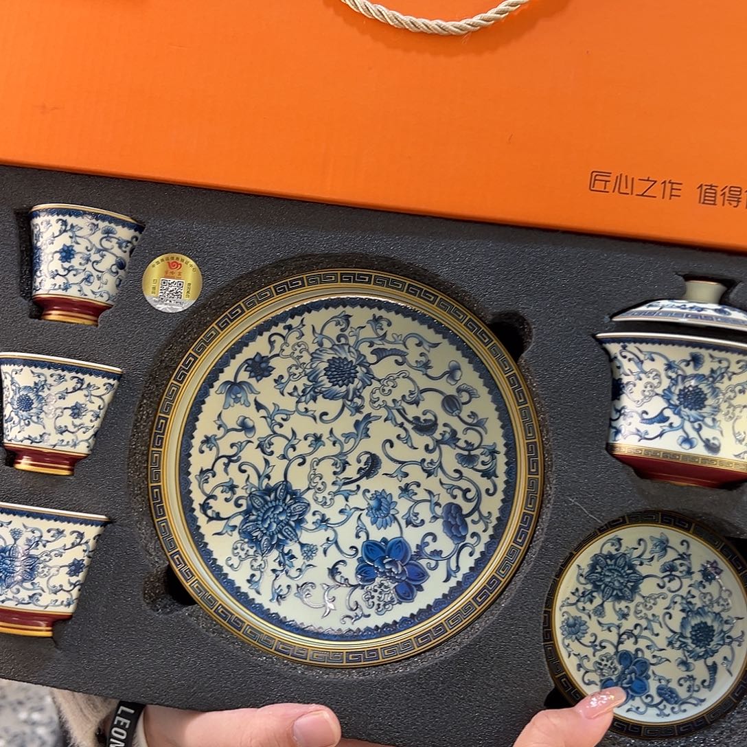 盖碗很漂亮我很喜欢