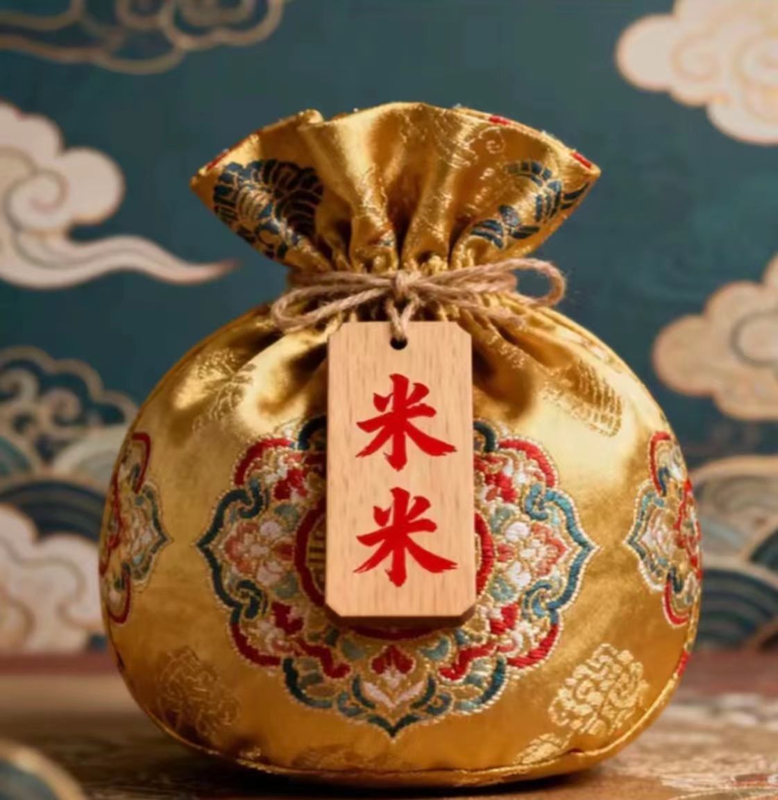 招 米 米 腰包手绘卡 生肖挂饰