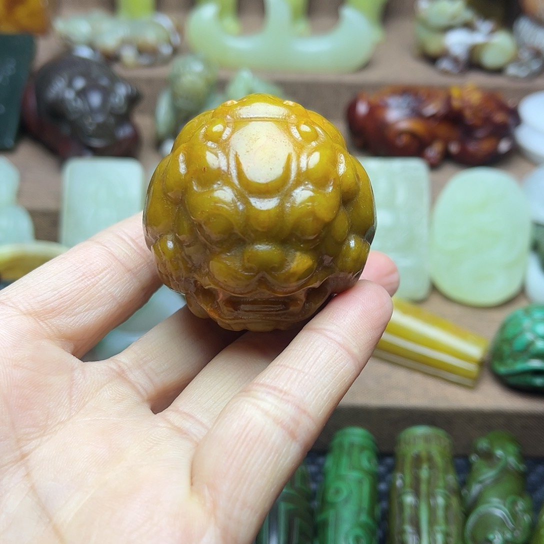 白玉菩提吊坠31。。