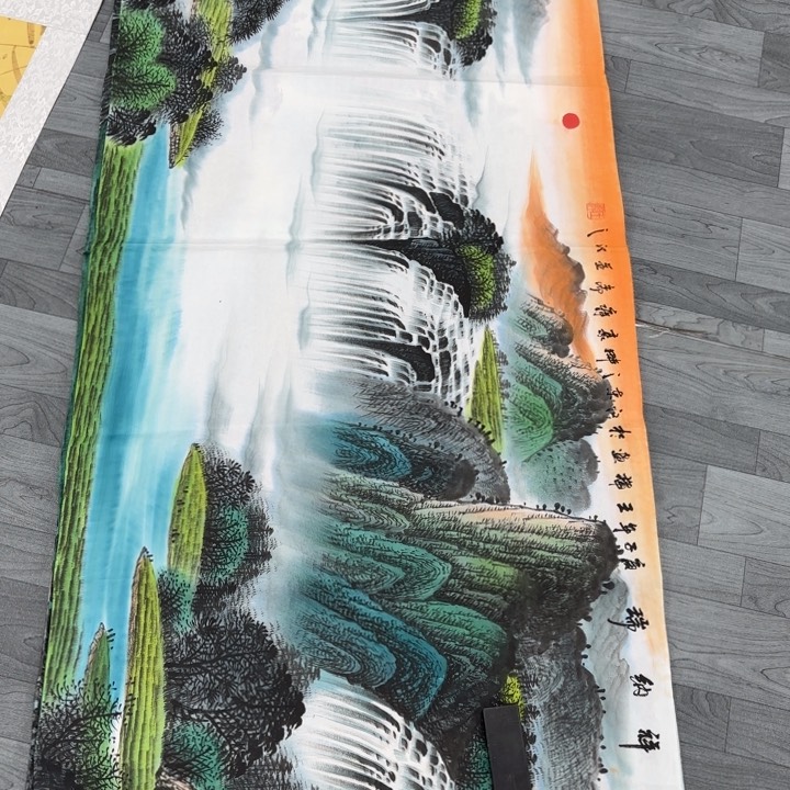 字画等多种形式的艺术作品和艺术