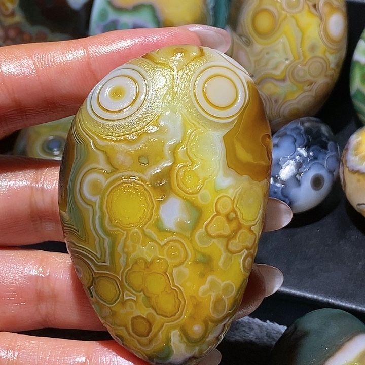 玛瑙/玉髓未镶嵌珠宝奇石11