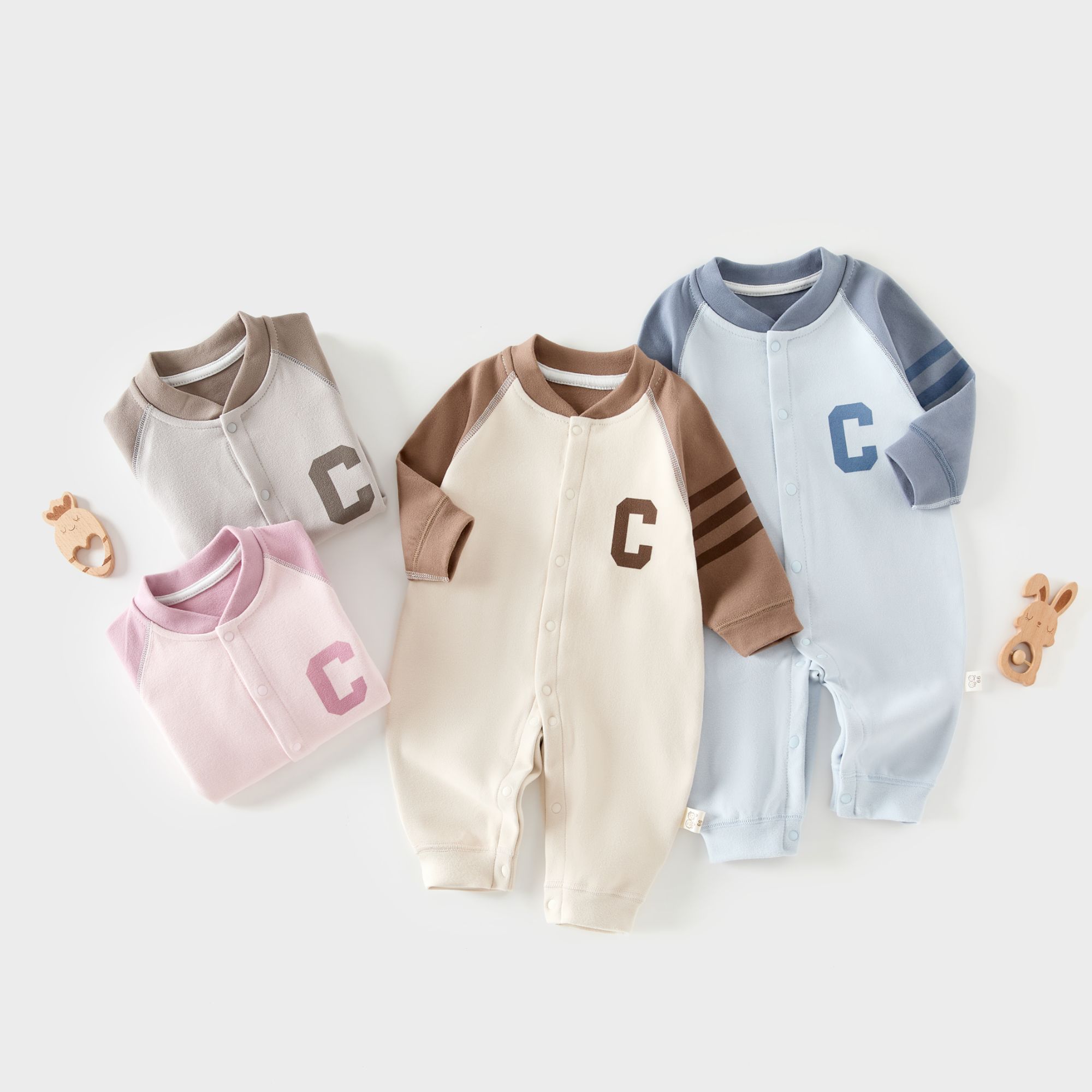 【新款】2025年新款秋冬保暖长袖字母C连体哈衣