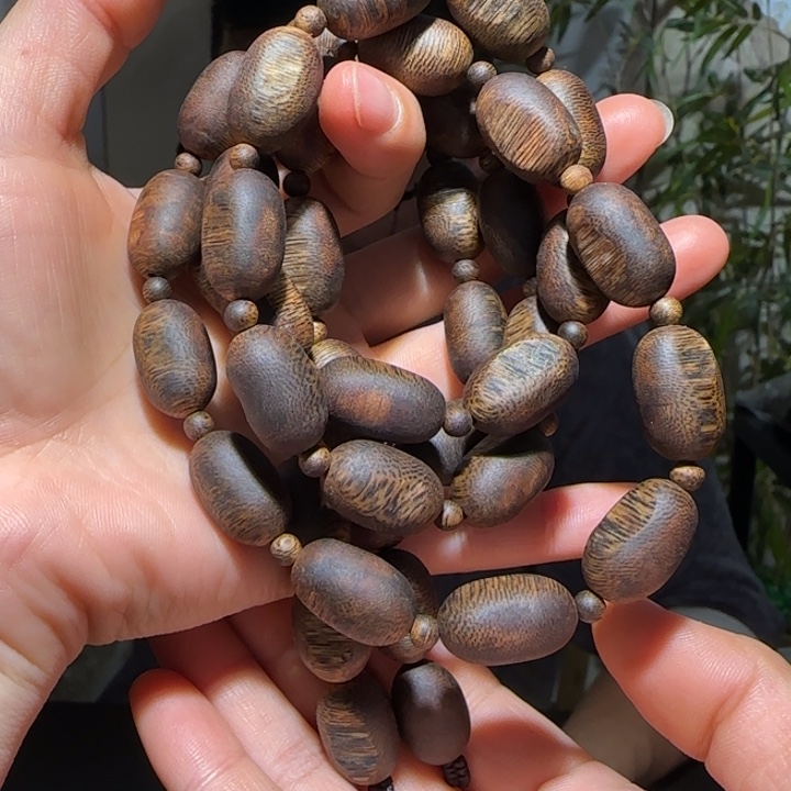 手串沉香蓝香链子51.8克