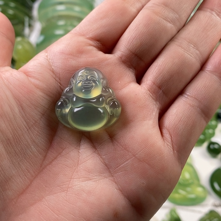 未镶嵌蛇纹石玉颈饰