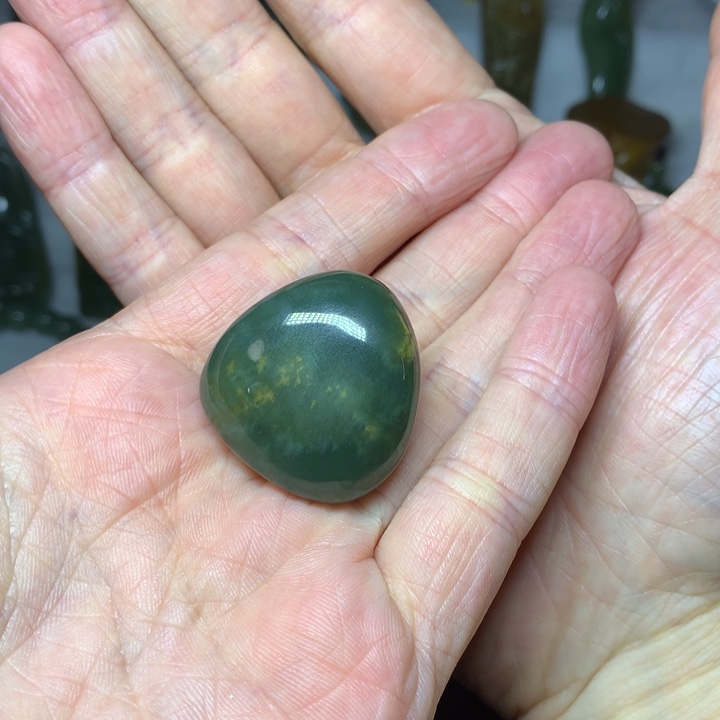 岫岩河磨玉（透闪石质玉）挂件未镶嵌