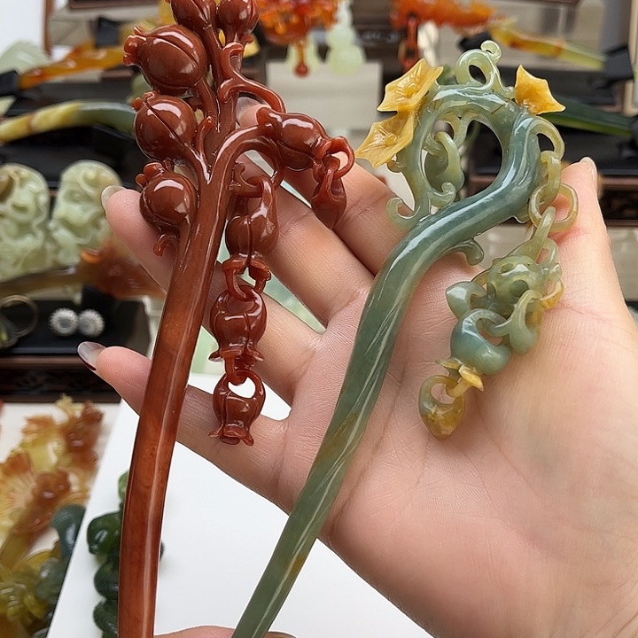 蛇纹石玉岫玉发簪未镶嵌?****