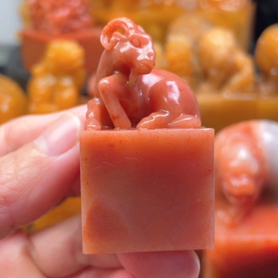 老挝石质地细腻柔软篆刻写字刀感十足