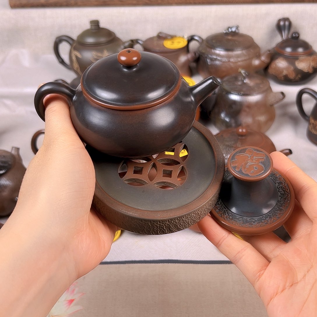陶瓷幸***！120毫升手工茶壶  壶垫 盖置