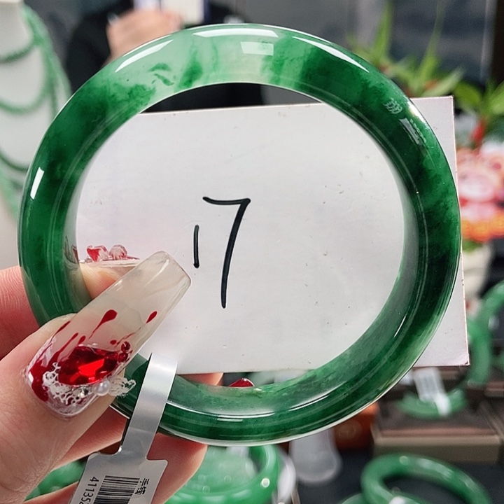 石英质玉手镯未镶嵌天然A货非洲翠手镯