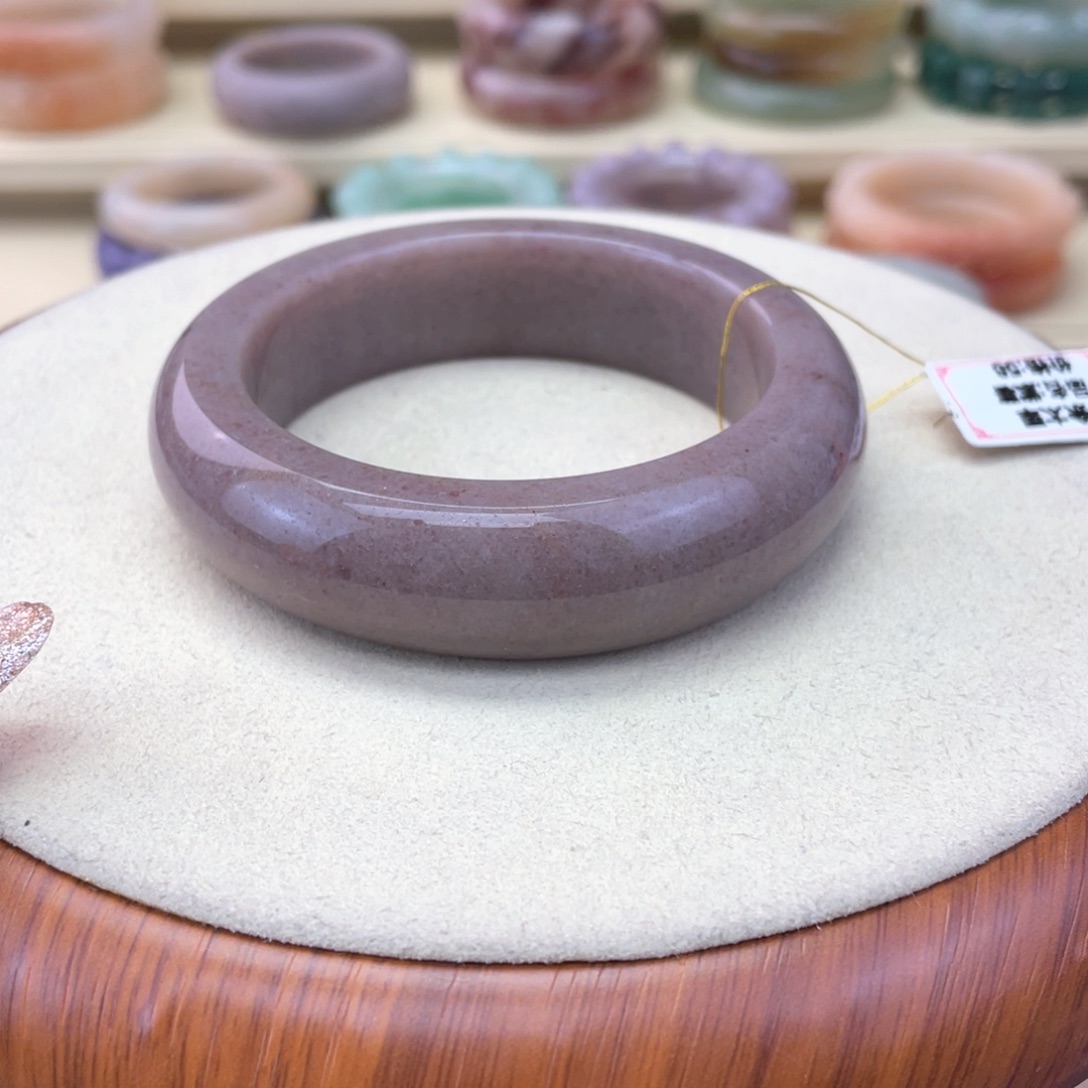 石英质玉未镶嵌手镯