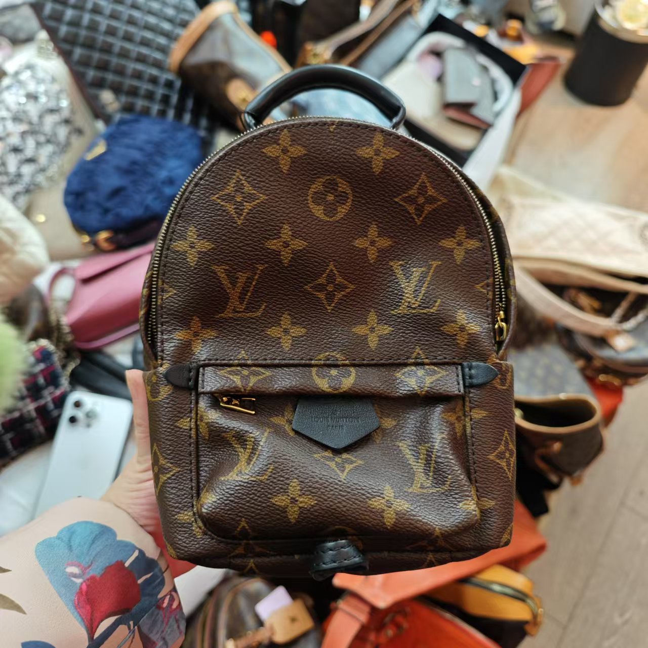 95新 LouisVuitton/路易威登 老花书包mini
