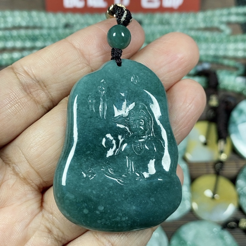 【闪购商品】翡翠颈饰未镶嵌玉吊坠翡翠玉山水自在观音
