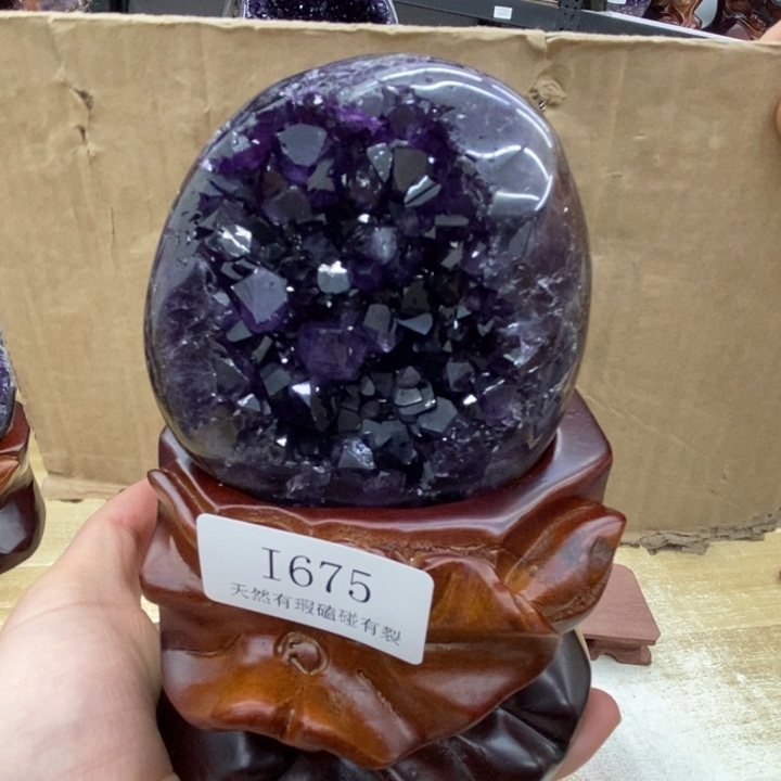 紫晶大型摆件（非配饰）未镶嵌
