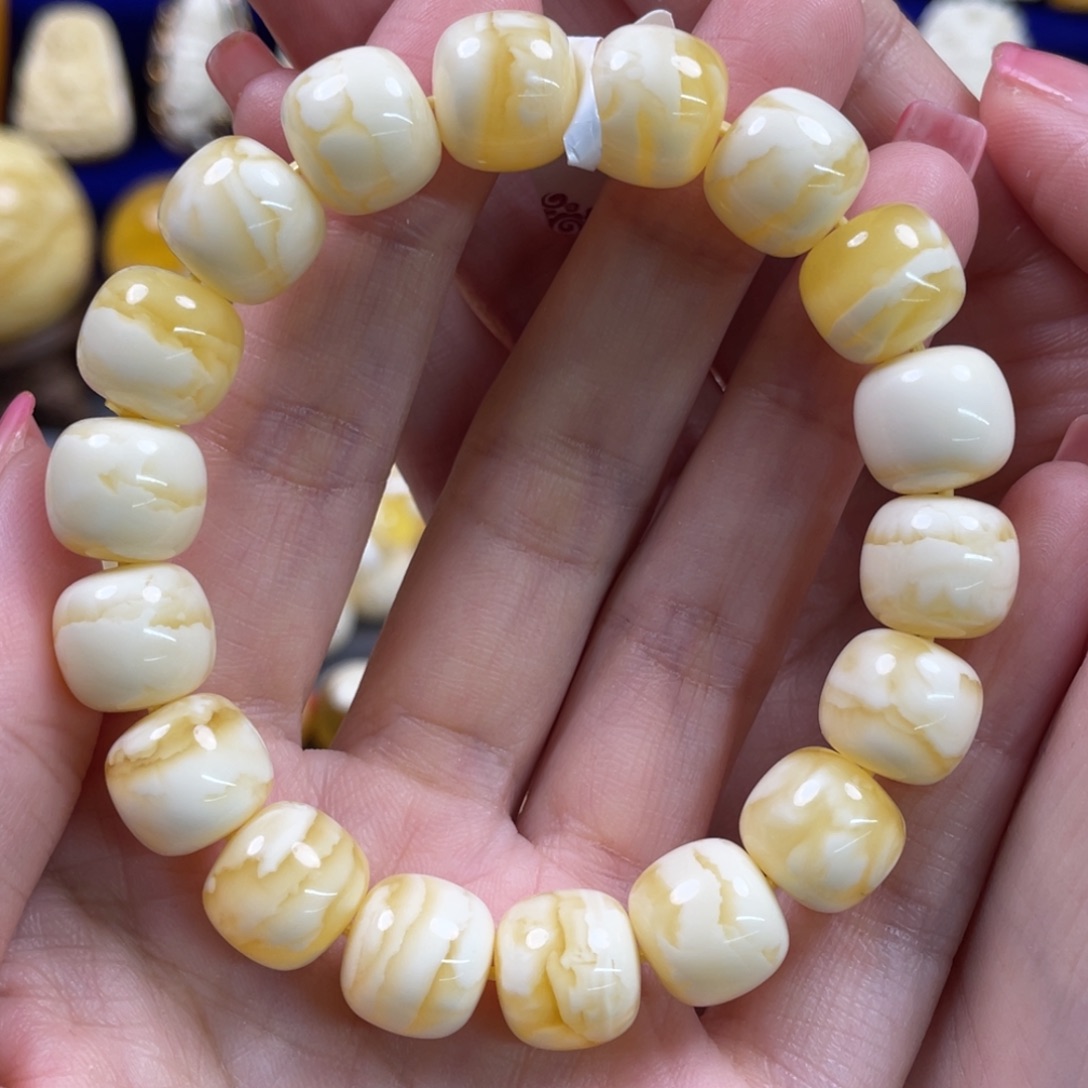 琥珀裸石未镶嵌琥珀蜜蜡