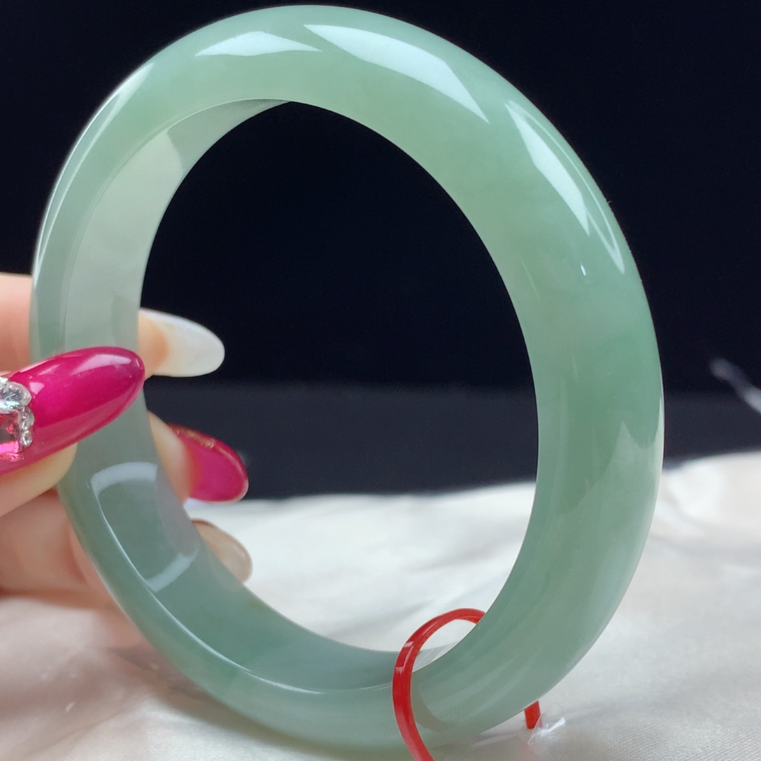 未镶嵌手镯翡翠老****697017，