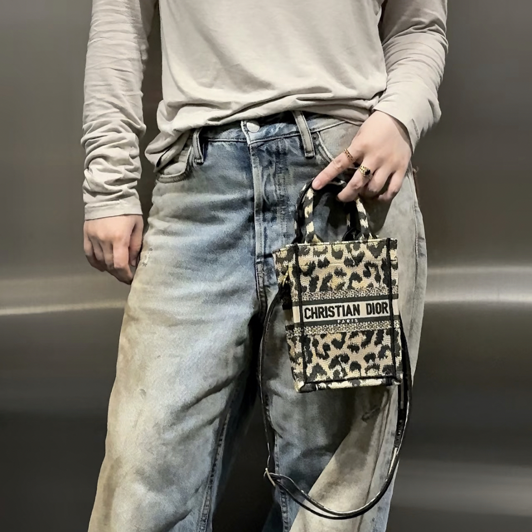 95新 DIOR/迪奥 御古屋/40577/豹纹mini琴谱 22年