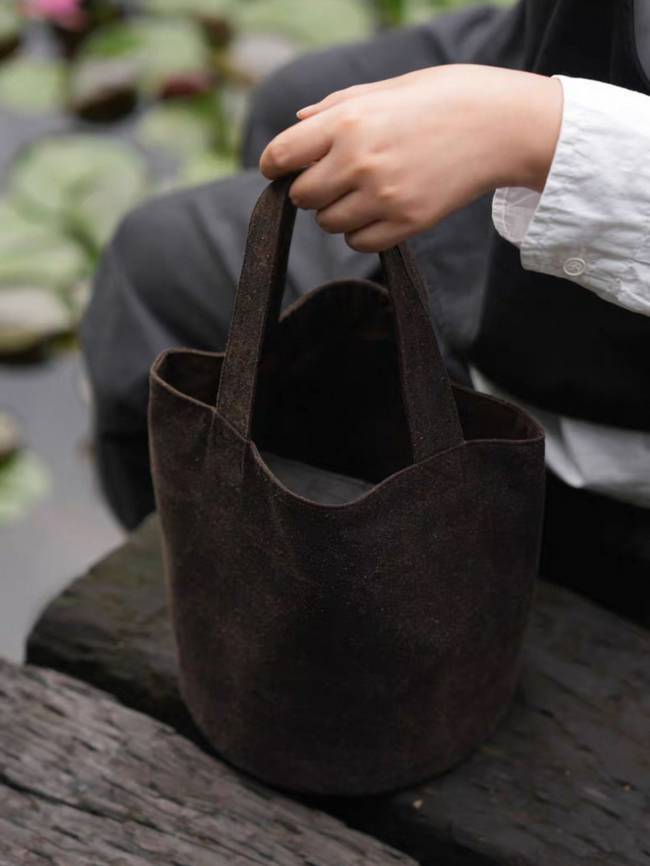 简易水桶包文艺气质简约手拎包原创复古手提袋女士包新中式女包