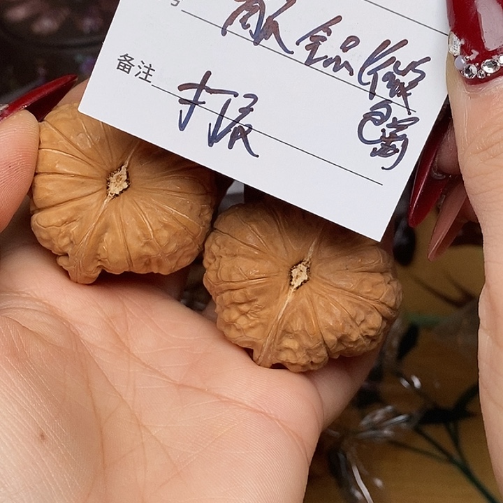 文玩核桃吊坠南瓜敦