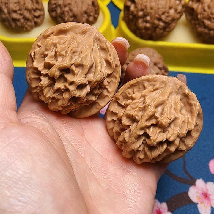 吊坠文玩核桃帝王狮子头