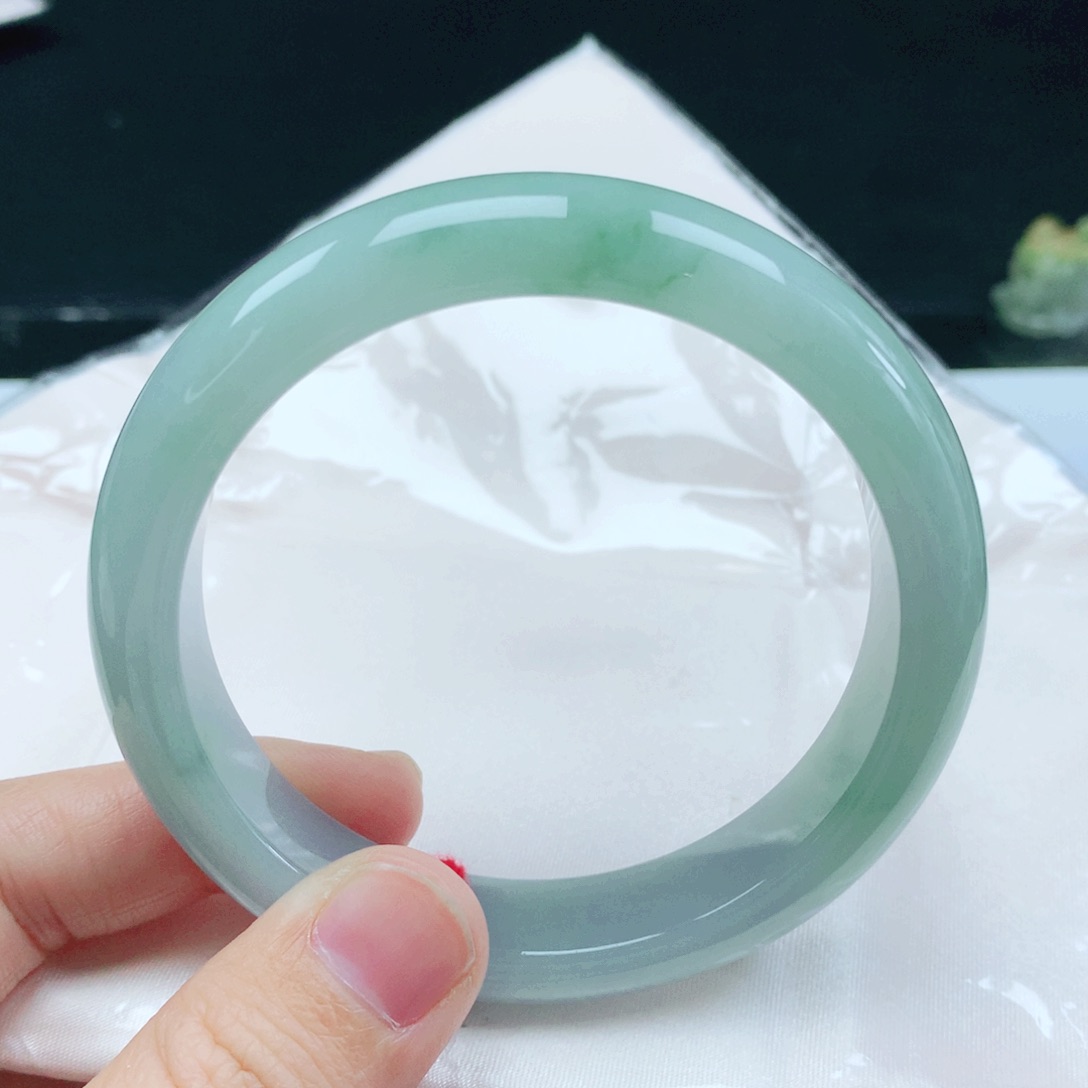 未镶嵌手镯翡翠59