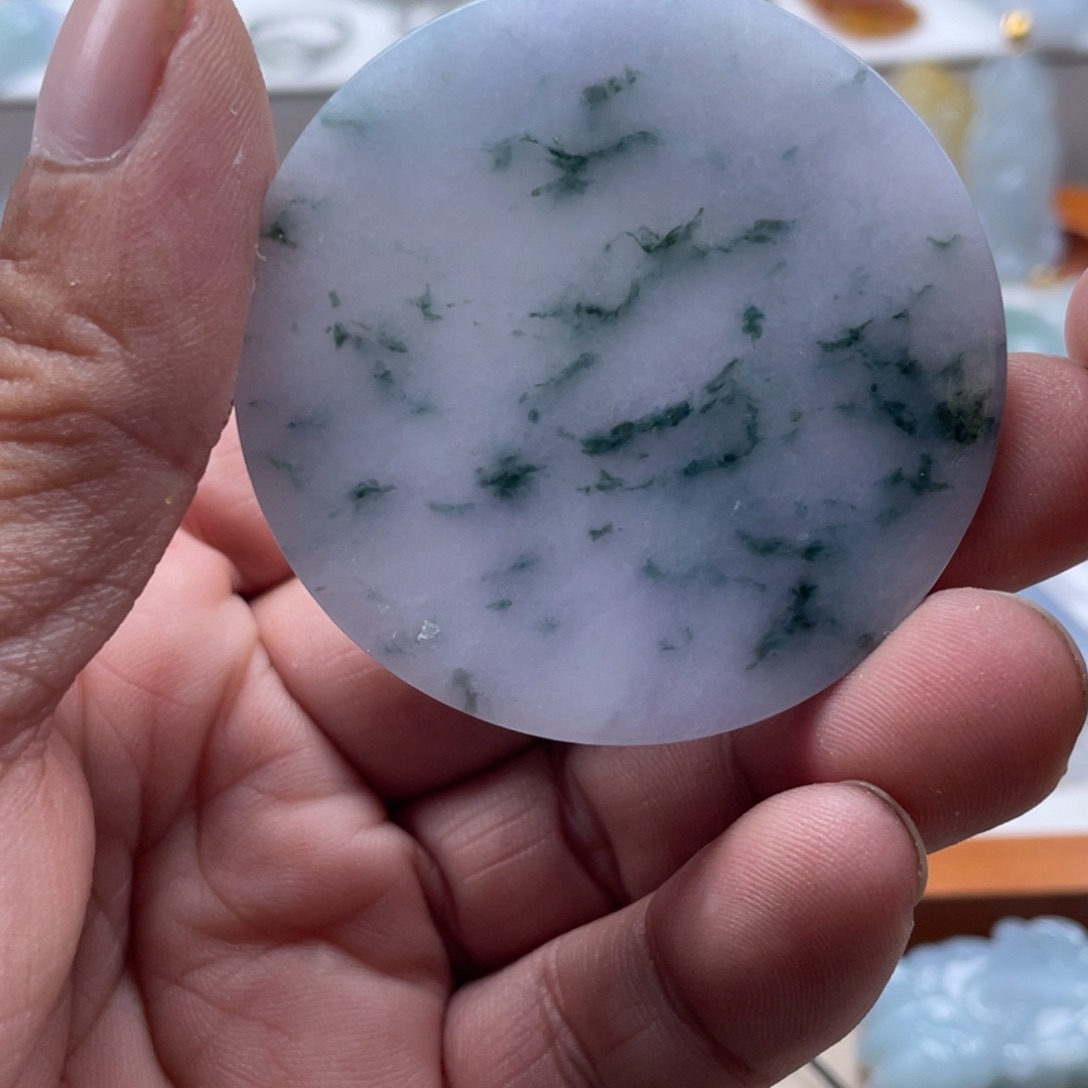 翡翠未镶嵌颈饰翡翠意境山水牌