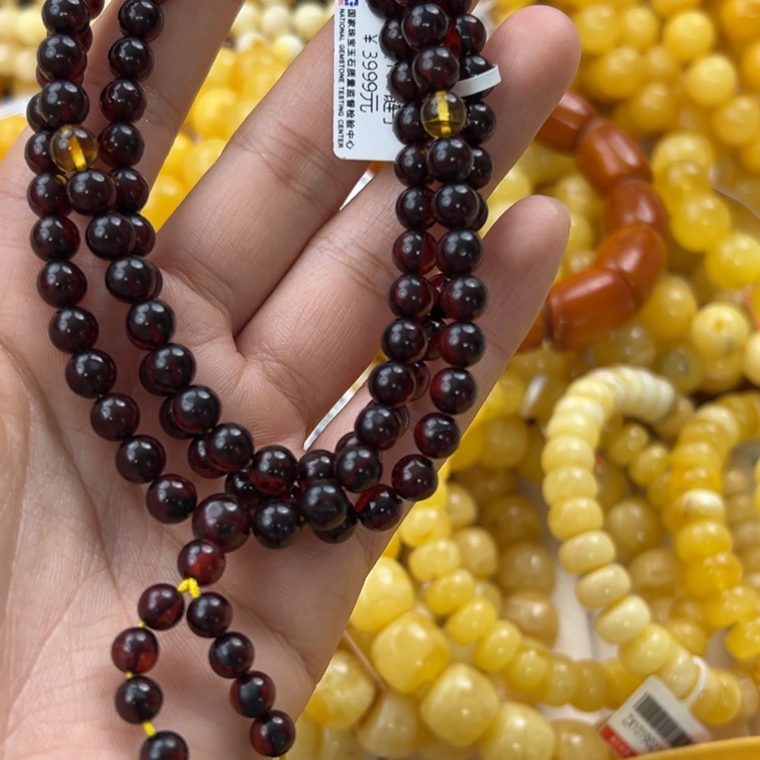 琥珀珠宝奇石未镶嵌