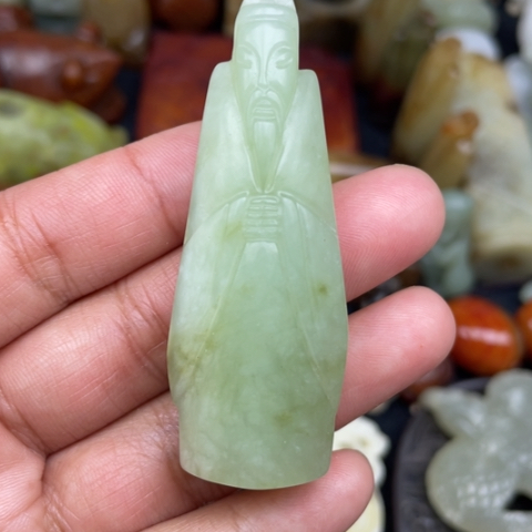 蛇纹石玉未镶嵌颈饰4