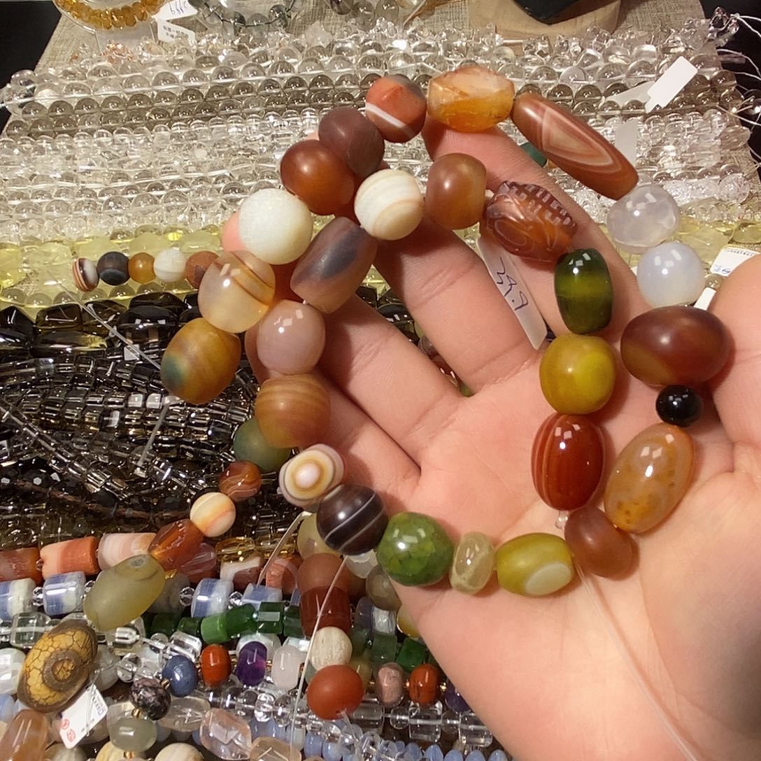 嘻***哈玛瑙/玉髓散珠多宝老玛瑙