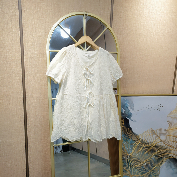 CM67孕妇杏色上衣L100-130XL140