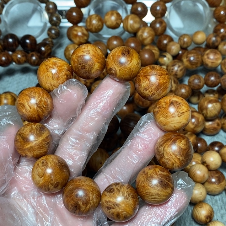 逐***高柏木（崖柏）太行崖柏雪花变异瘤2.0