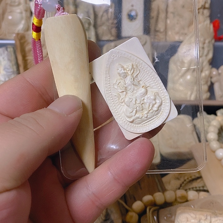用****6天然猛犸牙雕刻残次品