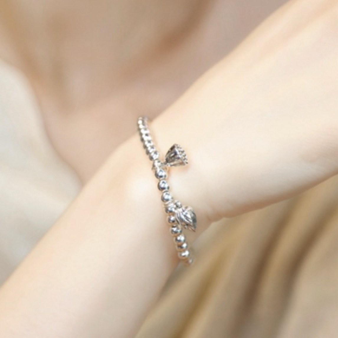 6025简约莲蓬手链