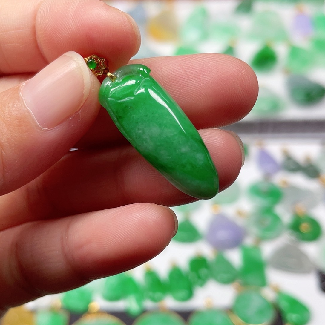 吊坠(不含链)18K金镶嵌翡翠