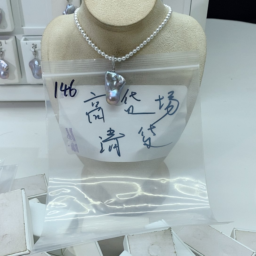 淡水珍珠颈饰合金