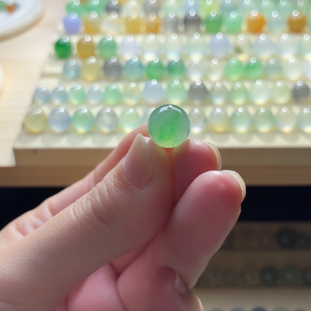 静***行翡翠散珠翡翠1168