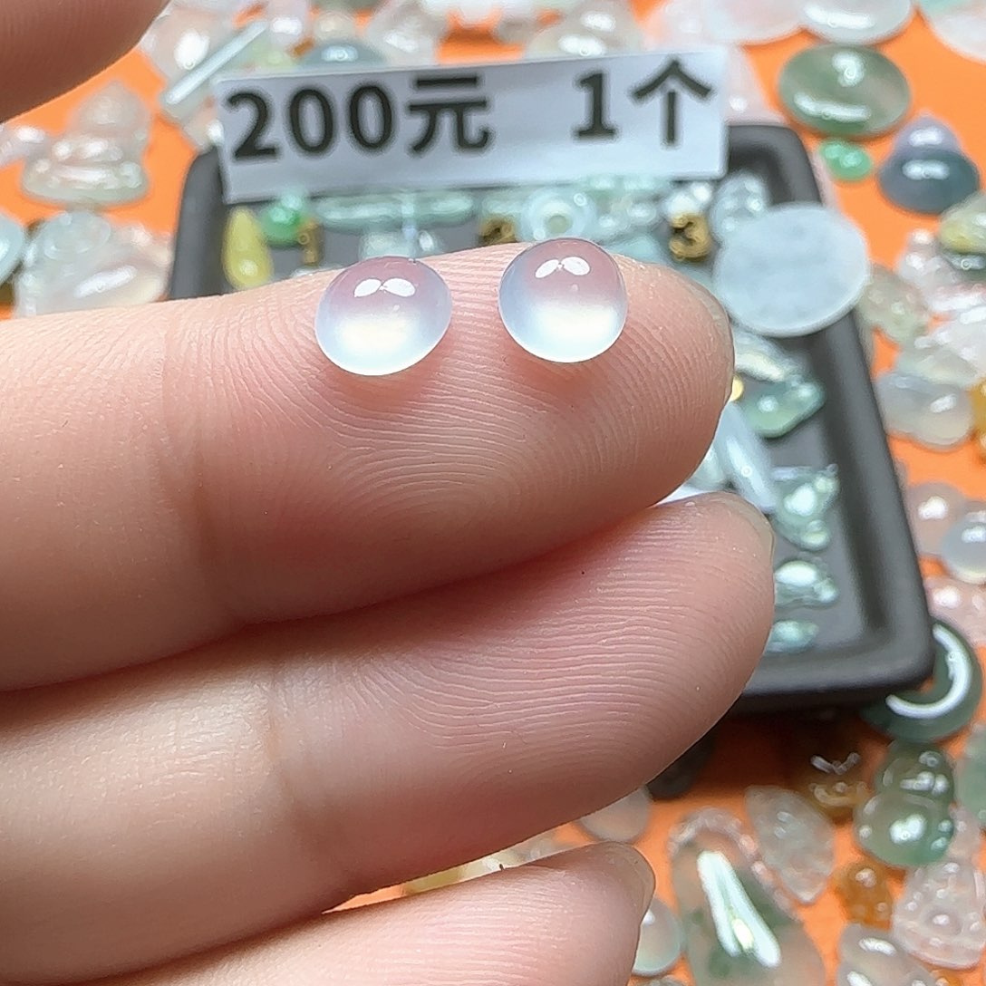 定制翡翠未镶嵌翡翠