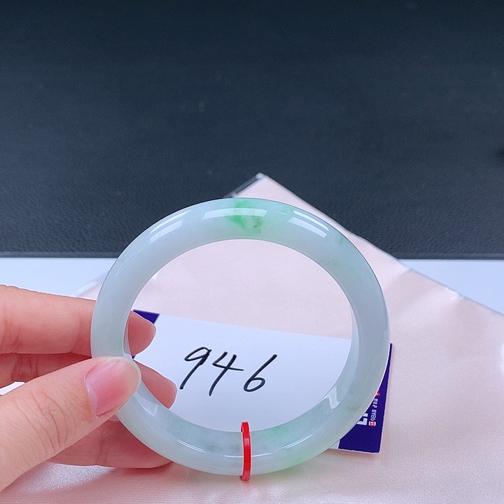 翡翠手镯未镶嵌手镯001860