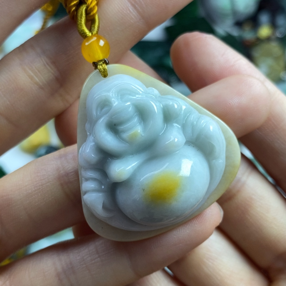 翡翠颈饰未镶嵌吊坠