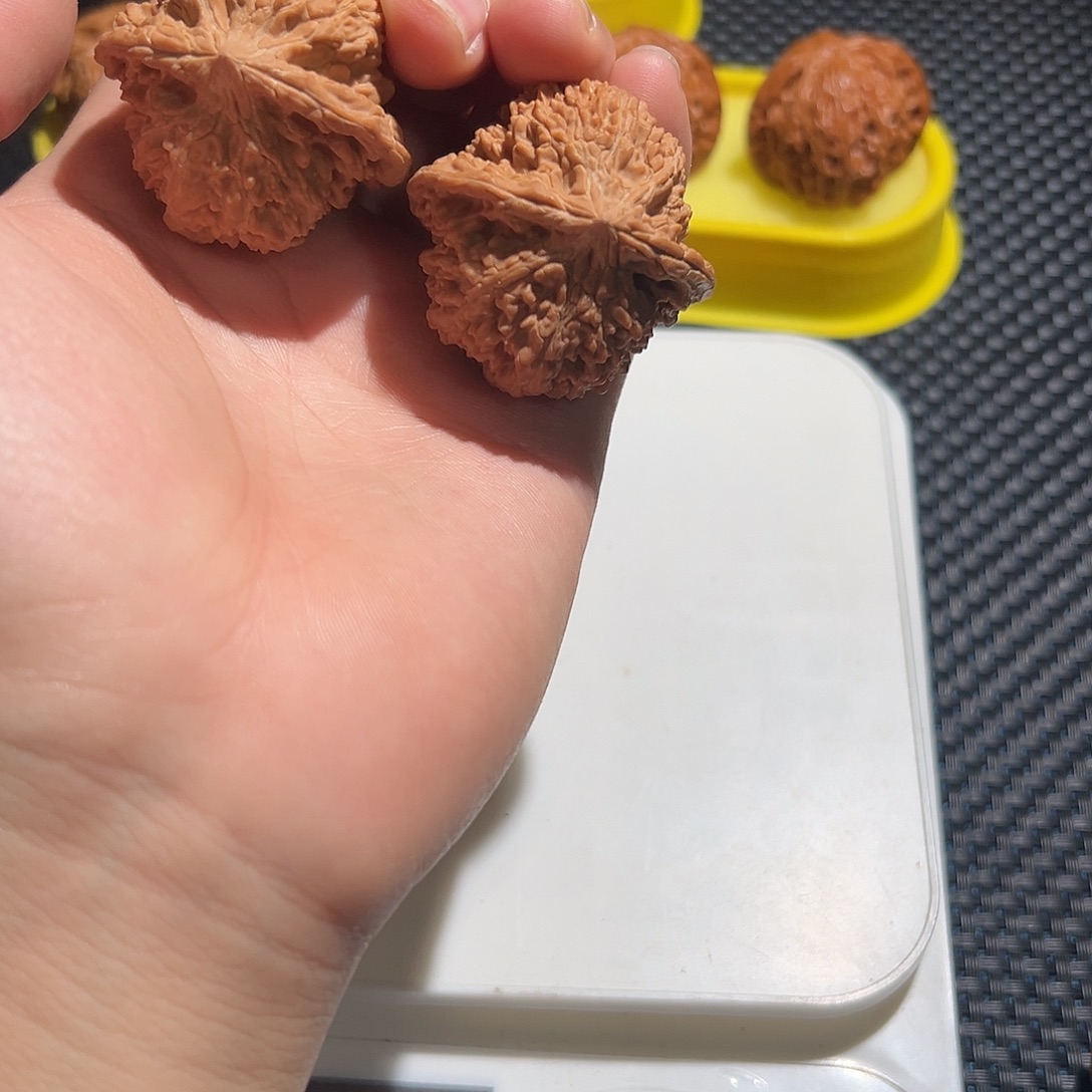 小****文玩核桃吊坠满天星 文玩核桃