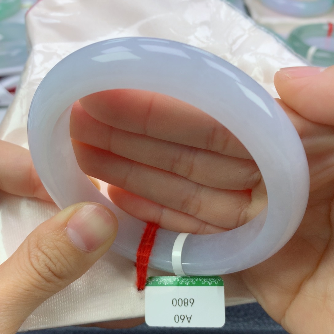 翡翠手镯未镶嵌60.7正