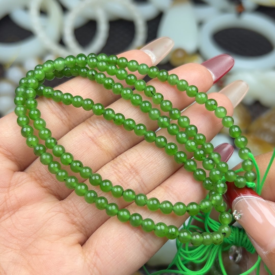 和田玉吊坠未镶嵌