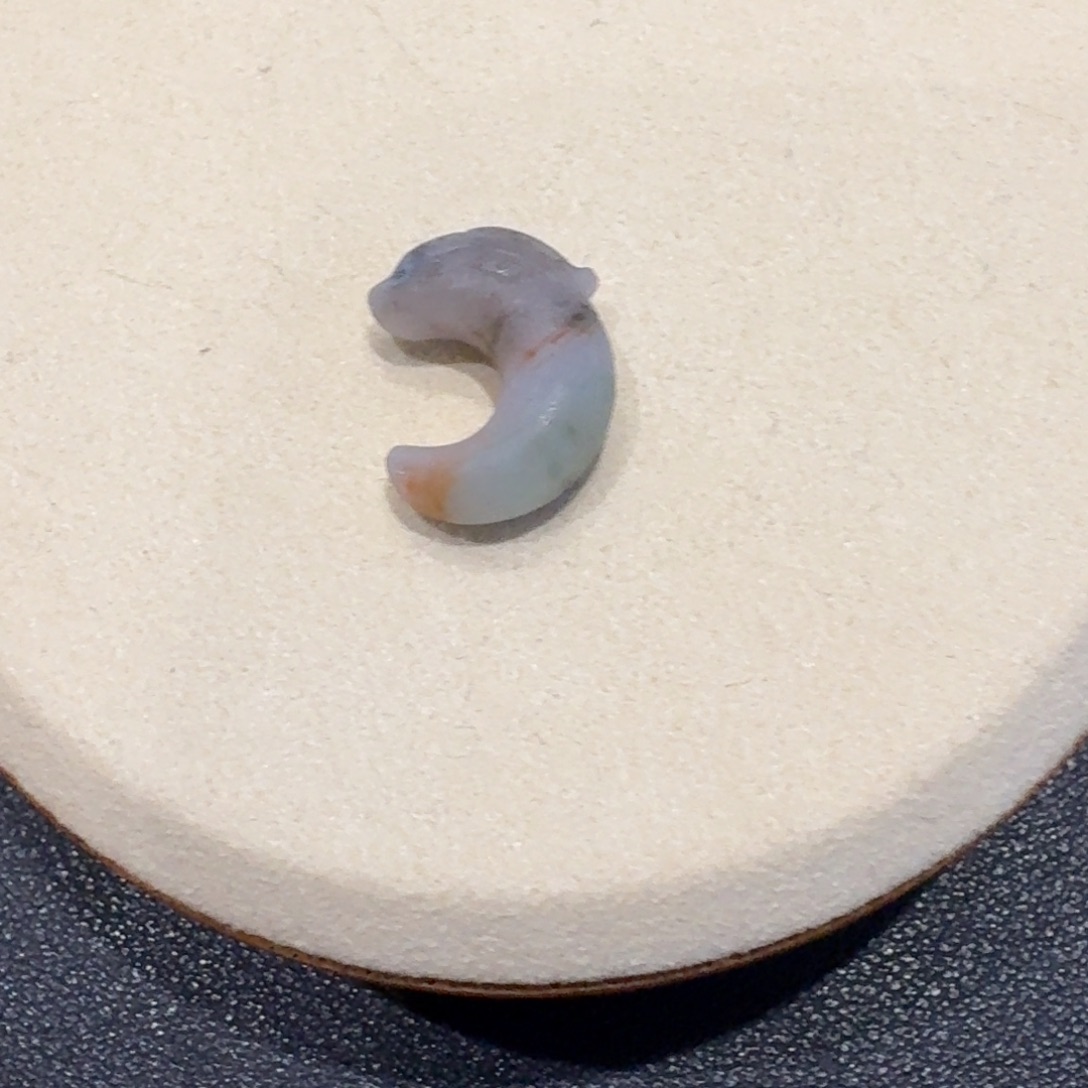 ****语定制翡翠未镶嵌玉猪龙