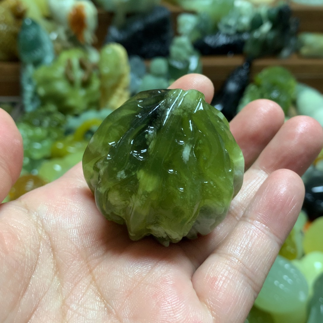 岫玉手把未镶嵌开*果手把
