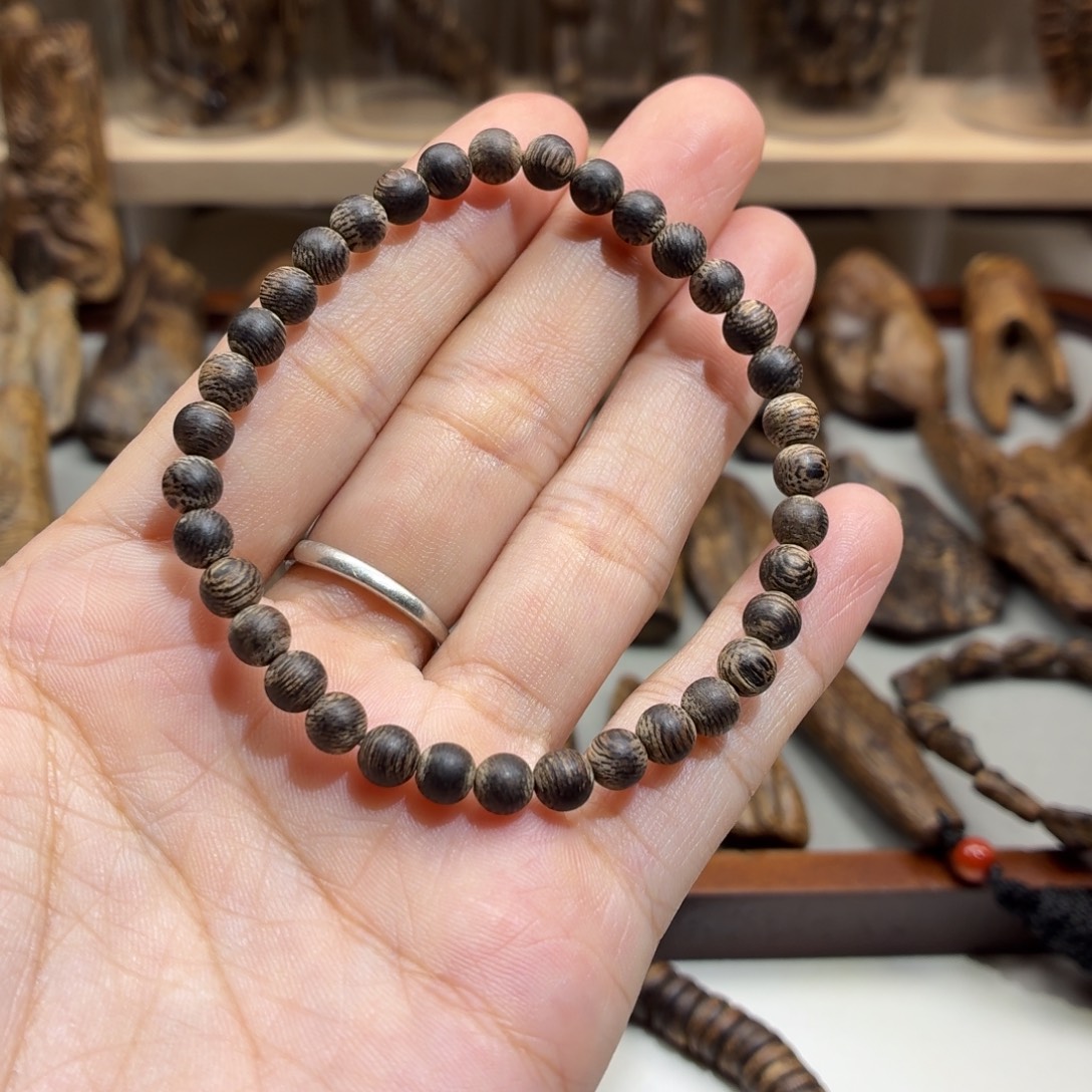 沉香沉香碎屑莱特05