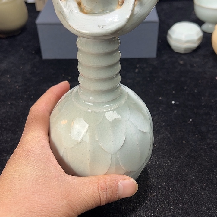 陶其他青白瓷凤首尊