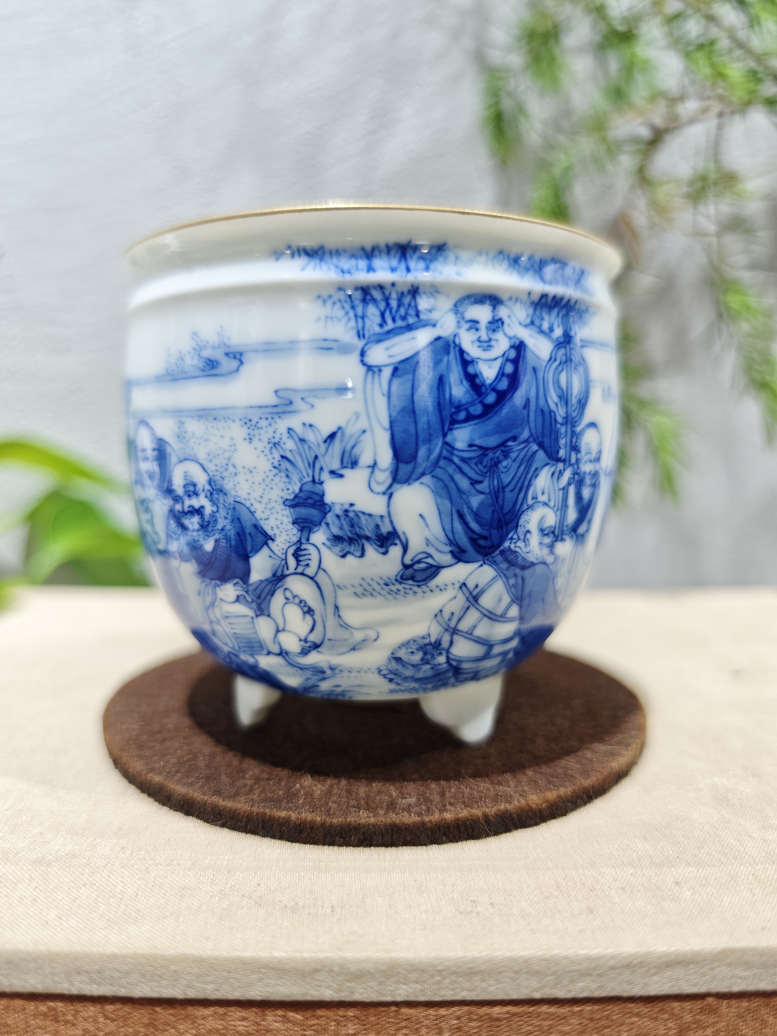 A53”十八罗汉“青花小缸杯