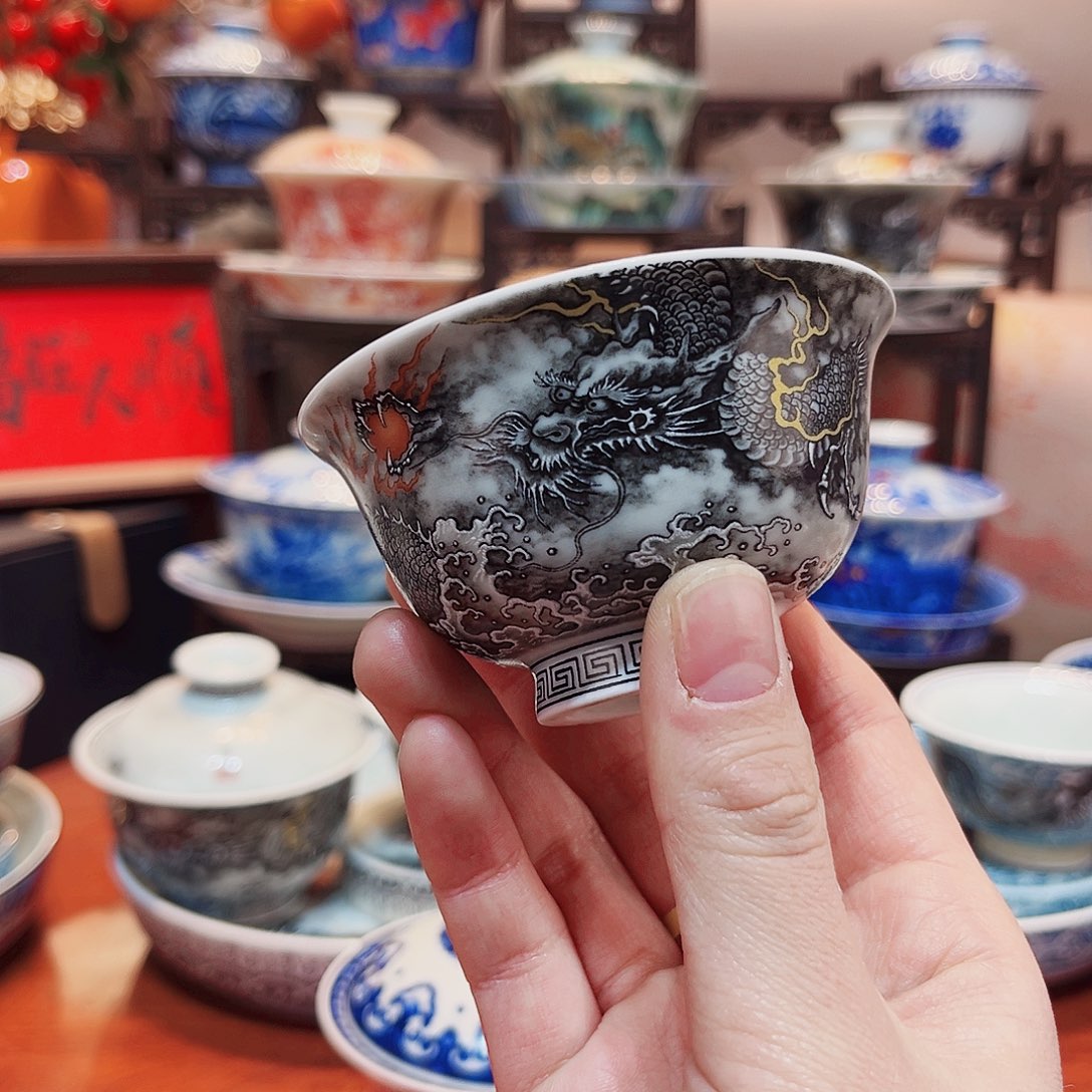 ꧁****꧂初三我和我跑去 不掉漆
