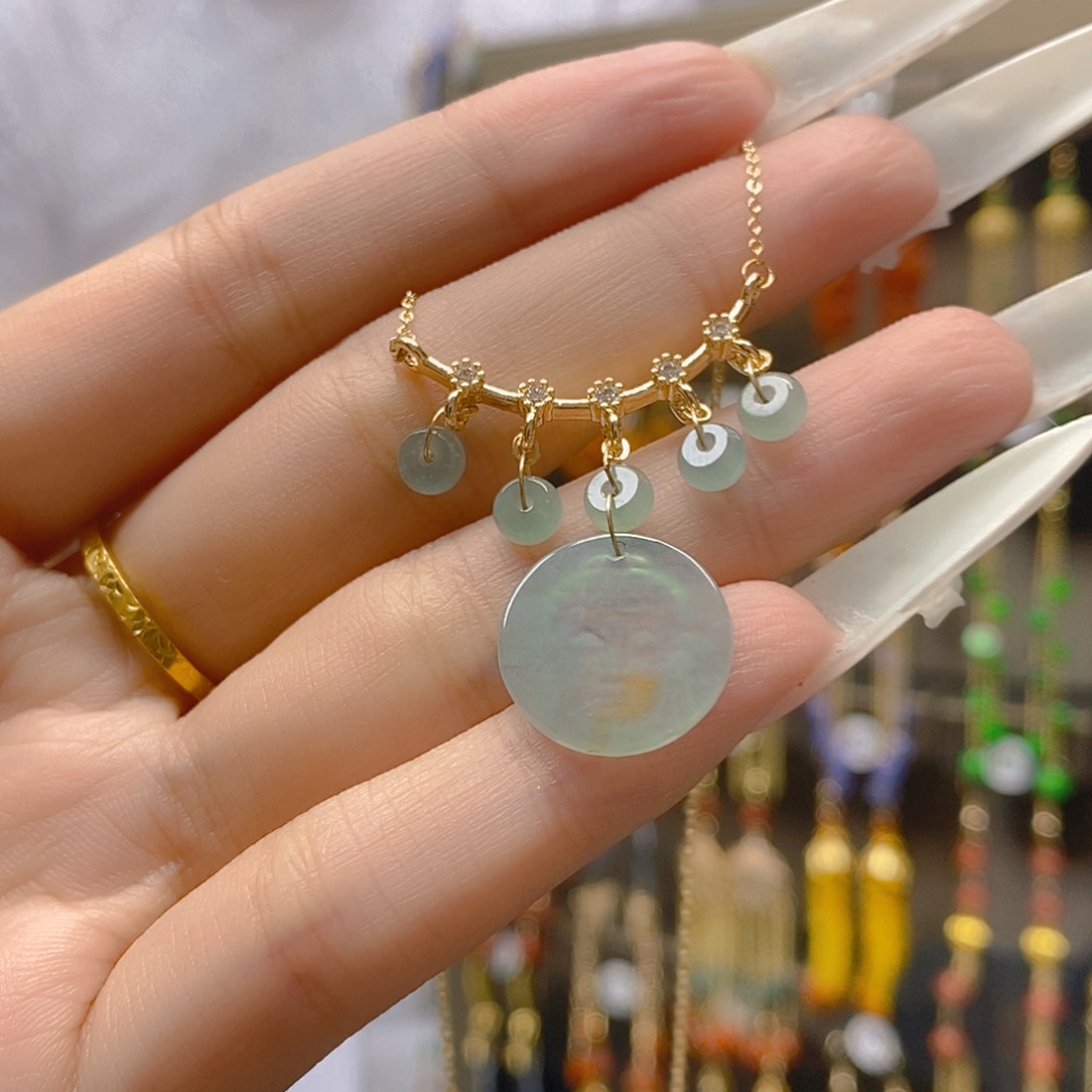 翡翠合金耳饰翡翠